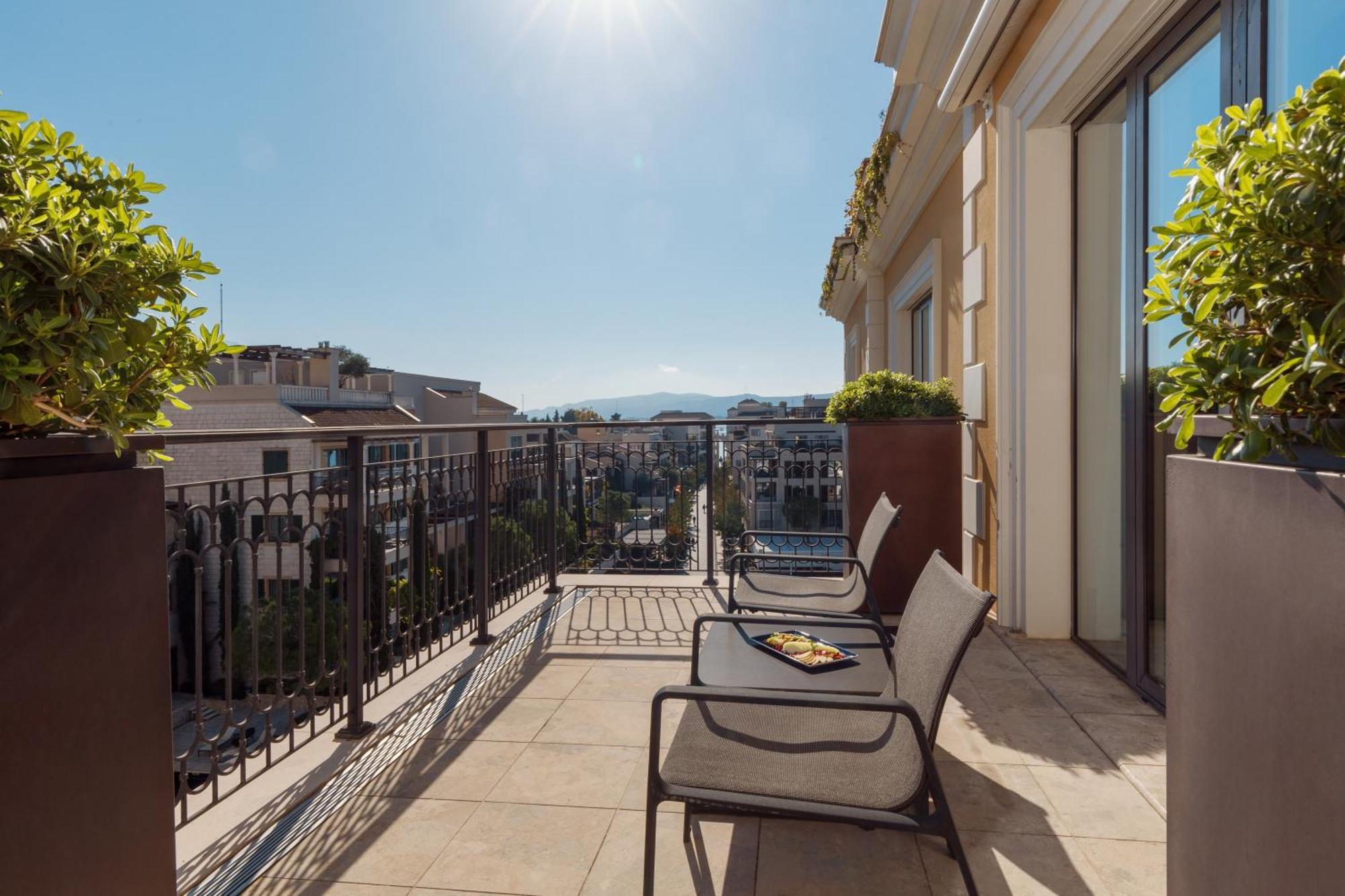 波尔图黑山丽晶酒店 蒂瓦特 外观 照片 The Westin Athens